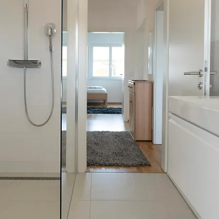 Mit Garten Apartament Dobl-Zwaring